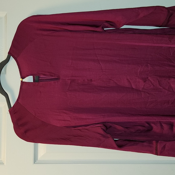 Flutter Sleeve Blouse (XXL) - Picture 5 of 5